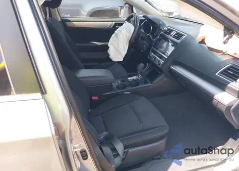 2015 Subaru Outback 2.5I Premium из США, поврежденный, VIN 4S4BSAFC8F3317666